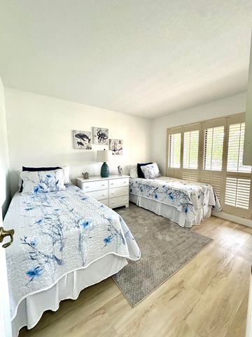 464 Brackenwood Lane S 464, Palm Beach Gardens, FL 33418