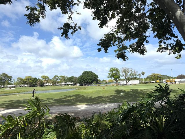 464 Brackenwood Lane S 464, Palm Beach Gardens, FL 33418