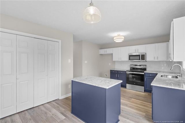 10 Candler Court, Cameron, NC 28326
