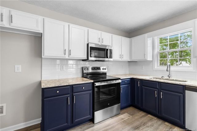 10 Candler Court, Cameron, NC 28326