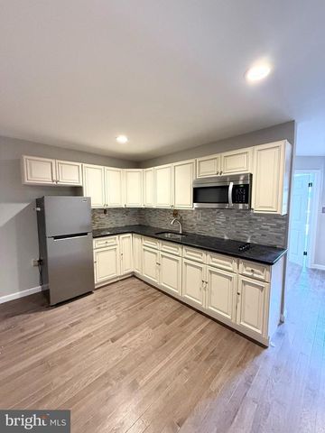 2654 S 11TH ST, Philadelphia, PA 19148