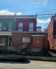224 S 5th St, Jeannette, PA 15644