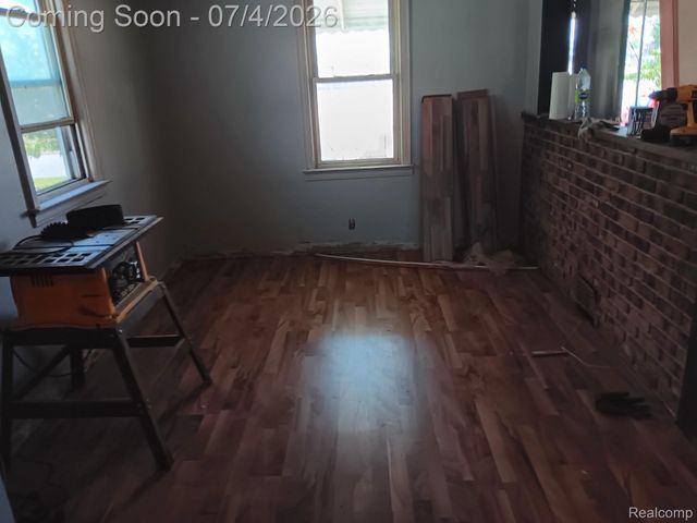 11930 Garfield Street, Riverview, MI 48193