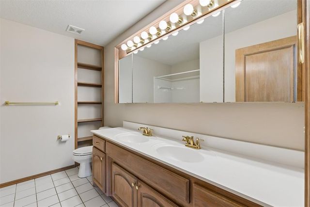 2725 Blue Quail Pass, Edmond, OK 73013