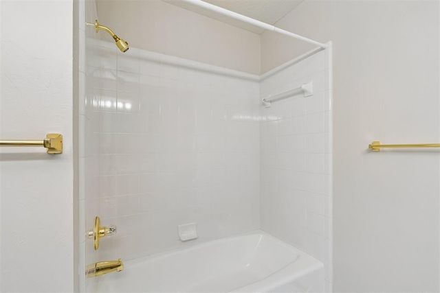 2725 Blue Quail Pass, Edmond, OK 73013