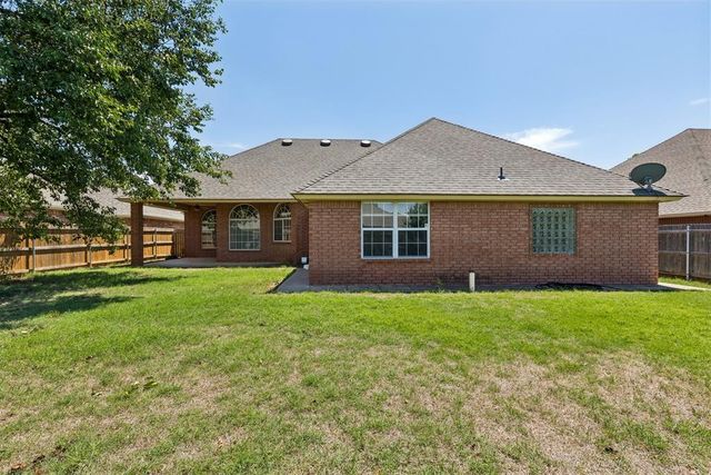 2725 Blue Quail Pass, Edmond, OK 73013