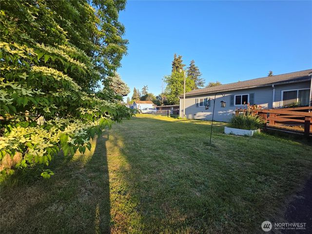 22118 128th Street E, Bonney Lake, WA 98391