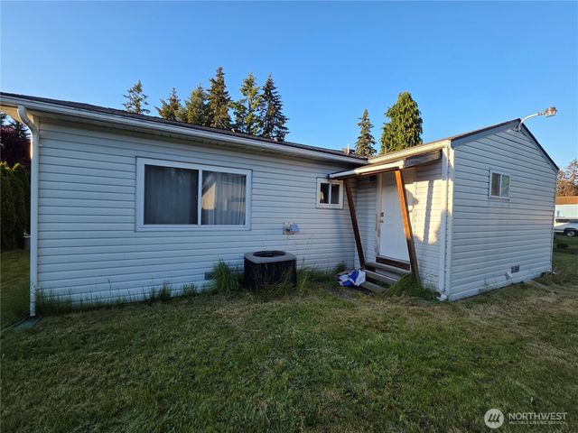 22118 128th Street E, Bonney Lake, WA 98391