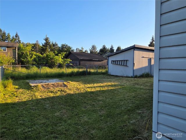 22118 128th Street E, Bonney Lake, WA 98391