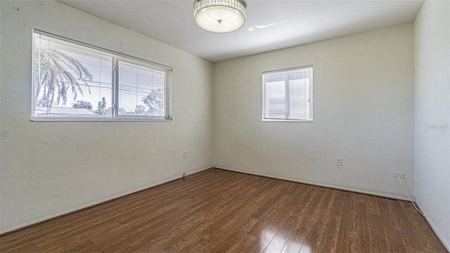 8524 120TH STREET, Seminole, FL 33772