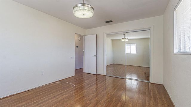 8524 120TH STREET, Seminole, FL 33772