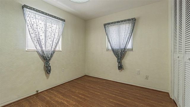 8524 120TH STREET, Seminole, FL 33772