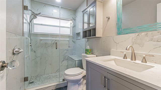 8524 120TH STREET, Seminole, FL 33772