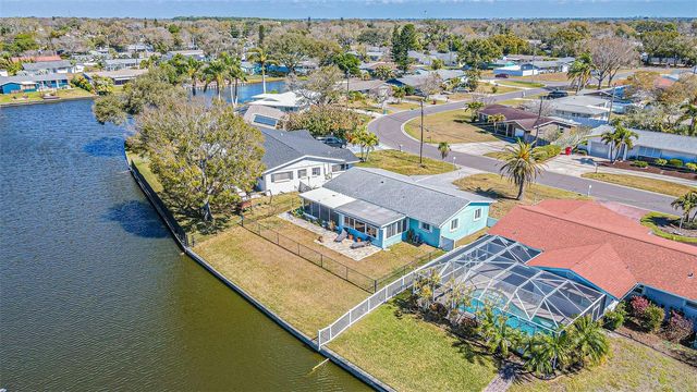 8524 120TH STREET, Seminole, FL 33772