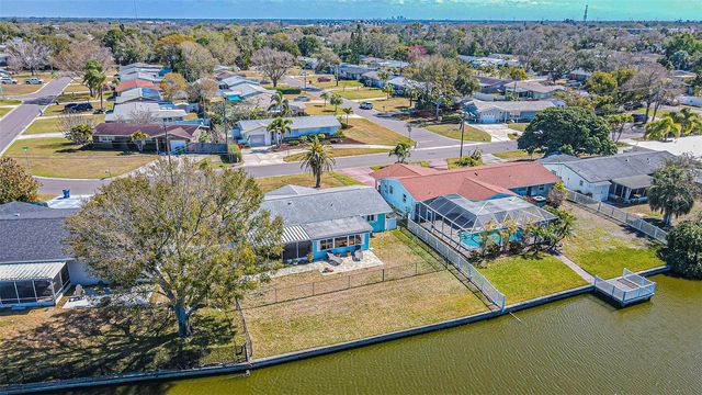 8524 120TH STREET, Seminole, FL 33772