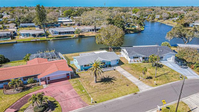 8524 120TH STREET, Seminole, FL 33772