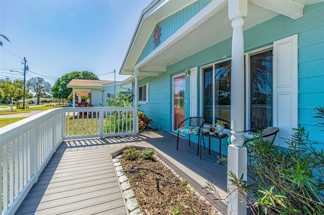 8524 120TH STREET, Seminole, FL 33772