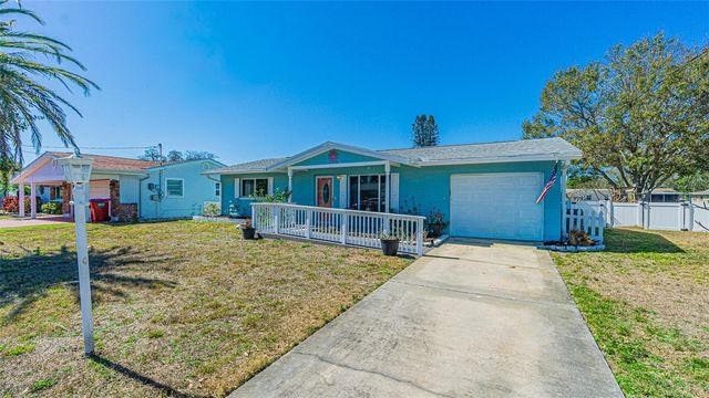 8524 120TH STREET, Seminole, FL 33772