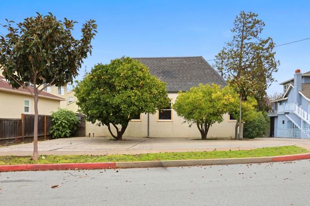 728 Laurel Avenue, Burlingame, CA 94010