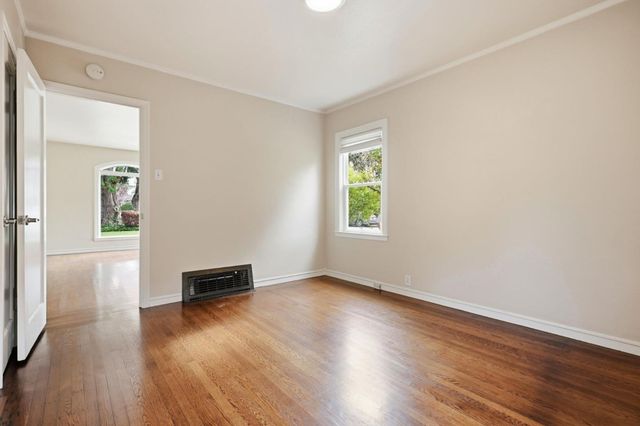 728 Laurel Avenue, Burlingame, CA 94010