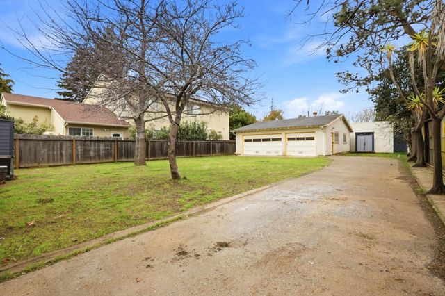 728 Laurel Avenue, Burlingame, CA 94010
