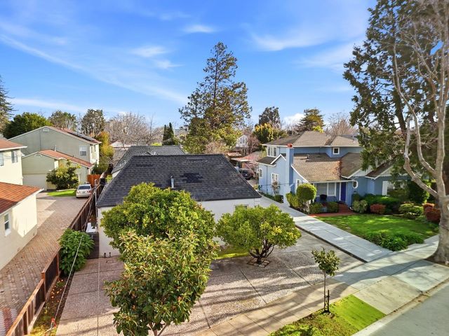 728 Laurel Avenue, Burlingame, CA 94010