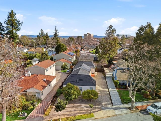 728 Laurel Avenue, Burlingame, CA 94010