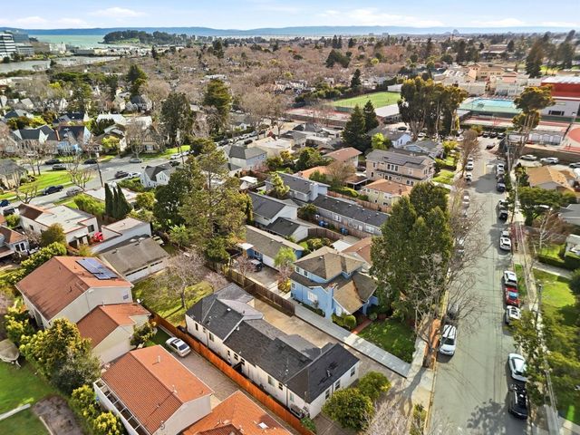 728 Laurel Avenue, Burlingame, CA 94010