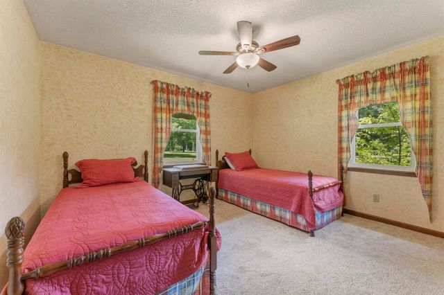 8760 OLD BROWNSVILLE RD, Bartlett, TN 38002