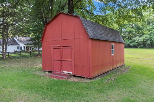 8760 OLD BROWNSVILLE RD, Bartlett, TN 38002