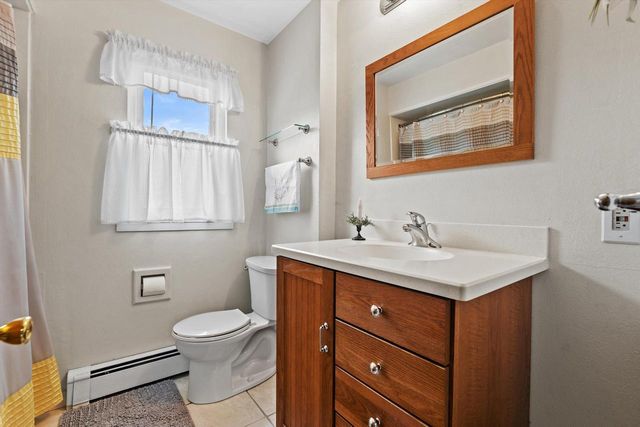 9015 W Cold Spring ROAD, Greenfield, WI 53228