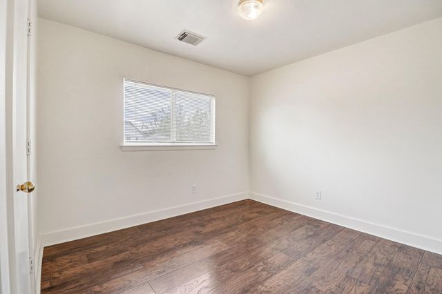 19711 Hidden Shadow Lane, Cypress, TX 77433