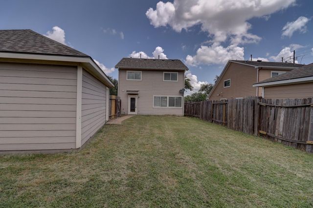 19711 Hidden Shadow Lane, Cypress, TX 77433