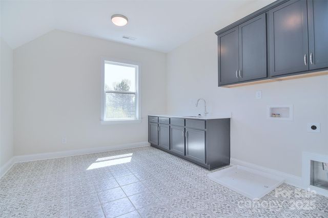 4021 Harmattan Drive, Denver, NC 28037