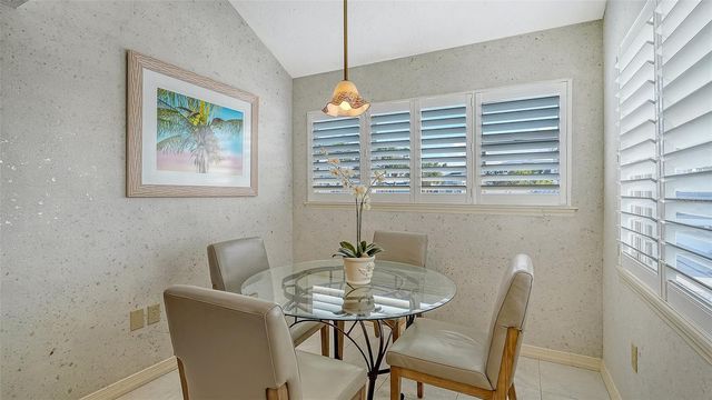 1225 SIESTA BAYSIDE DRIVE 1225B, Sarasota, FL 34242