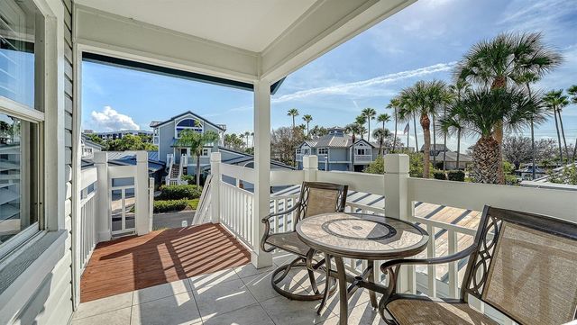 1225 SIESTA BAYSIDE DRIVE 1225B, Sarasota, FL 34242