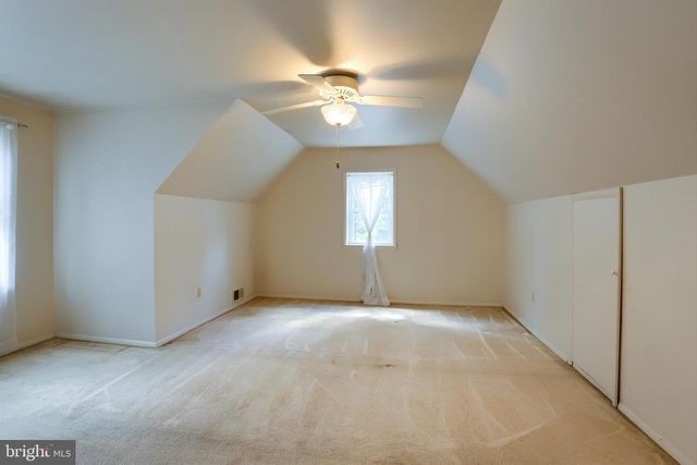 8 GREEN CIR, Camp Hill, PA 17011