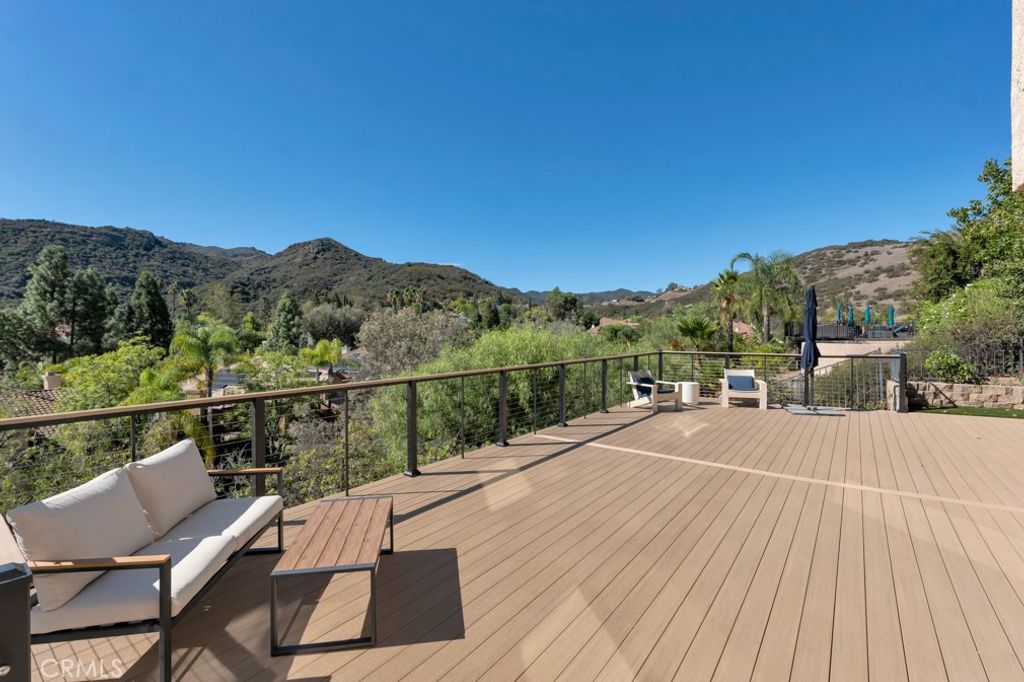 32764 Wellbrook Drive, Westlake Village, CA 91361 — photo 2