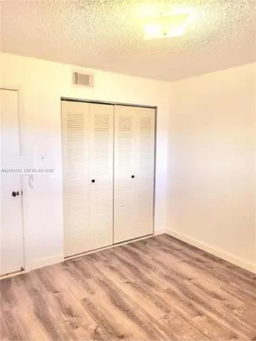 5765 W 25th Ct 211, Hialeah, FL 33016