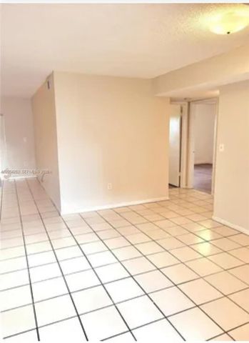 5765 W 25th Ct 211, Hialeah, FL 33016