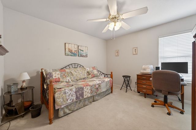 109 Southern Pine Place, Mabank, TX 75156