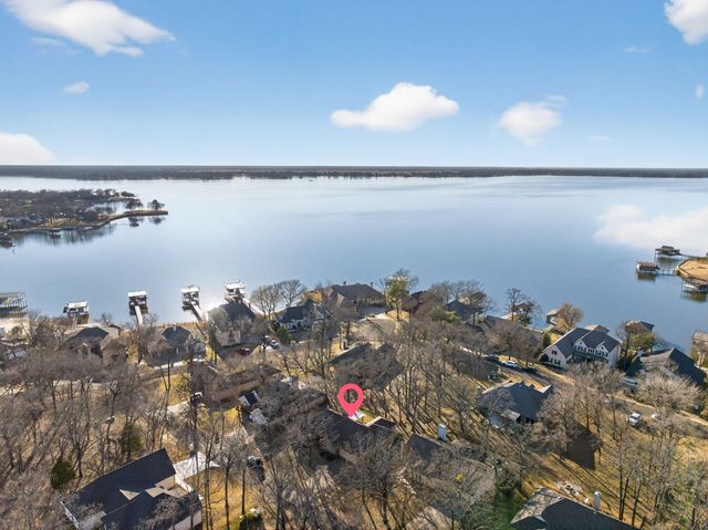 109 Southern Pine Place, Mabank, TX 75156