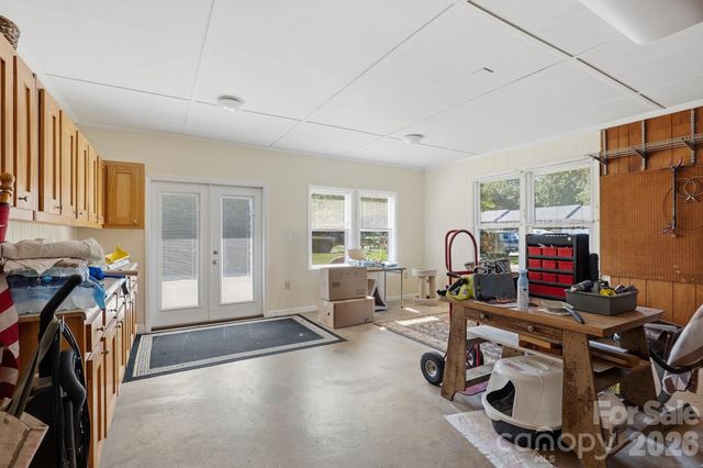 4323 Creemore Drive, Charlotte, NC 28213