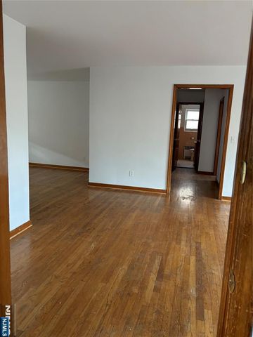 248 Columbia, Cliffside Park, NJ 07010