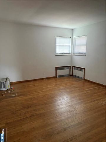 248 Columbia, Cliffside Park, NJ 07010