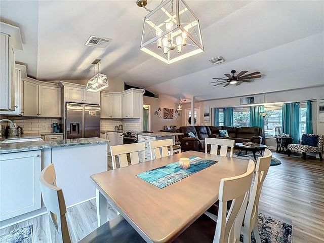 10 FIR ROAD, Ocala, FL 34472