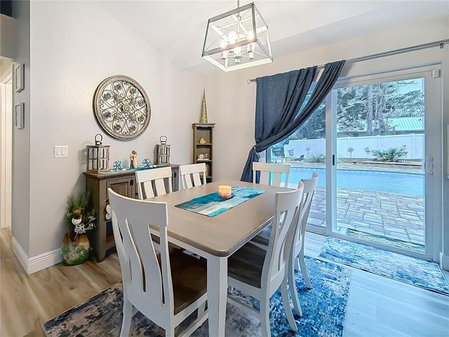 10 FIR ROAD, Ocala, FL 34472