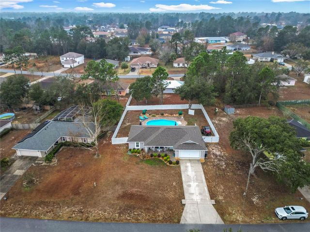 10 FIR ROAD, Ocala, FL 34472