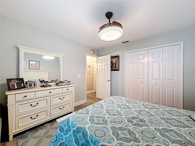 10 FIR ROAD, Ocala, FL 34472