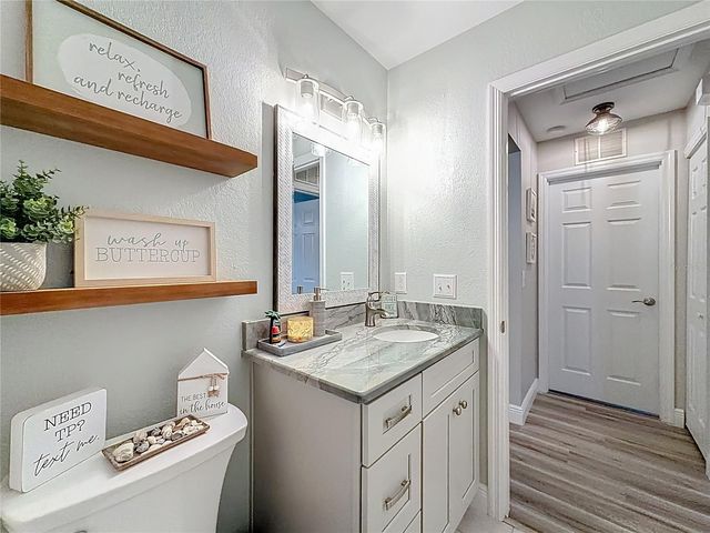 10 FIR ROAD, Ocala, FL 34472